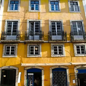 https://locals-hostel-suites.hotels-lisbon-portugal.com